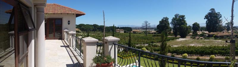 6 Bedroom Property for Sale in Klein Zevenwacht Western Cape